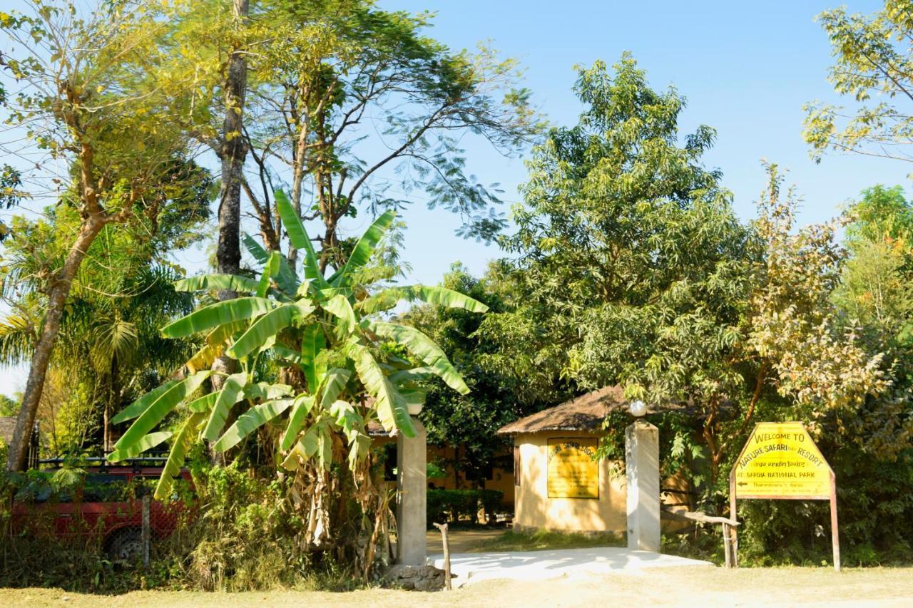 Nature Safari Resort Bardiya Экстерьер фото